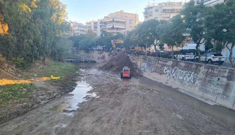 Ρέμα σαπφούς στο Μαρούσι.